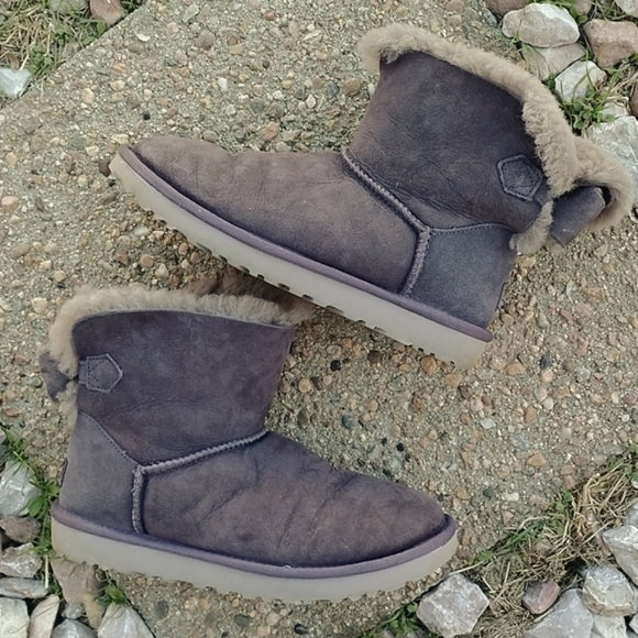 UGG Naveah suede leather shearling lined bow boots women's sz 8 - Picture 11 of 14